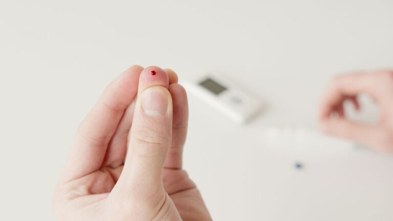 Tester une allergie aux acariens : comment en avoir le cœur net